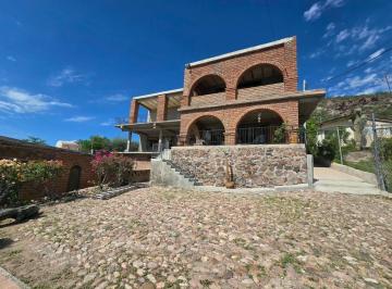 Casa · 450m² · 4 Recámaras · Casa - San Gilberto