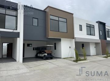 Casa · 190m² · 3 Recámaras · 2 Estacionamientos · Casa en Venta en Fracc. Andares, Playa Miramar, Madero Tamaulipas.
