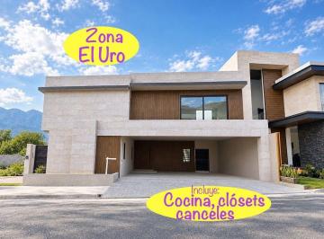 1453dfa150722432722fa645b32dd687566abb62d587a445e434755fa1aa4ba9 · Casa en Venta en Monterrey, Nl Zona El Uro - Cocina Integral, Closets, Cancel