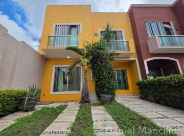 Casa en condominio · 3 Recámaras · 2 Estacionamientos · Casa en Renta en Cancún - Residencial Sobre Av Cancún (Las Torres) - 3 Recámaras