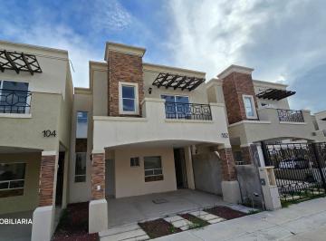 660902 · Casas en Venta en Los Viñedos
