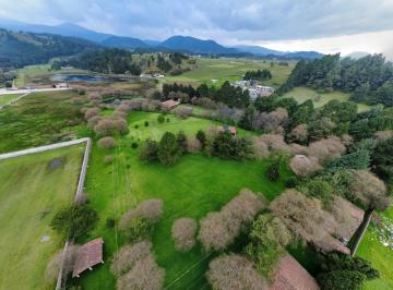 Terreno / Lote · 34850m² · 6 Recámaras · 10 Estacionamientos · Finca en Venta en Guadalupe Victoria, Capulhuac