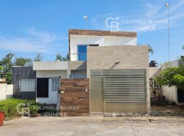 Casa de 4 habitaciones, Veracruz · Casa en Venta en Las Bajadas Pocitos, Veracruz
