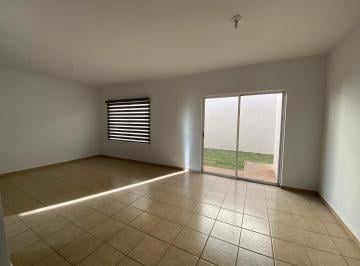 9282e3cba87530d07733d18a4563ecd318d38ef40db87b56688c25a2d510ab72 · Casa en Renta en Villa California, Al Sur de La Ciudad, a Pasos de La Alberca