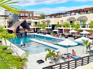 Departamento · 291m² · 2 Recámaras · 1 Estacionamiento · Venta Penthouse Playa del Carmen, Aldea Thai