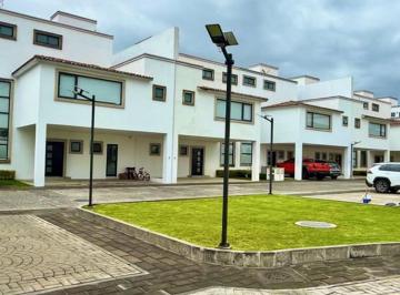Casa de 4 habitaciones, Metepec · Casa en Venta en Metepec