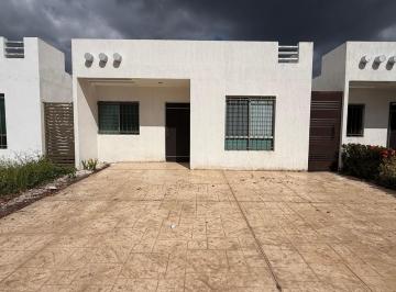 Casa · 70m² · 2 Recámaras · 2 Estacionamientos · Casa en Renta en Las Américas | 1 Planta, 2 Recámaras