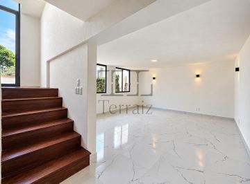 c142d92d5dd4fb31b9145db818dbd942f2c8e2b4ca0e0a8db7f6248c974812d4 · Casa en Venta en Lomas de San Mateo
