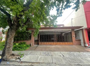 1 · Casa en Venta en del Valle, San Pedro Garza García, Nuevo León