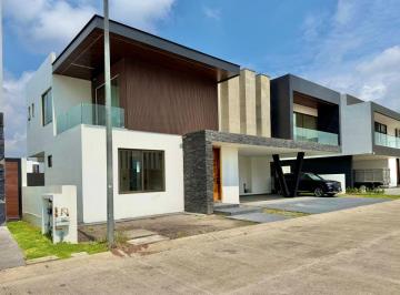 Casa de 4 habitaciones, Metepec · Casa en Venta en Metepec