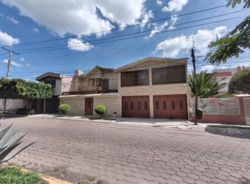 Casa de 6 habitaciones, Querétaro · Exclusiva Residencia en Venta en Quintas del Marqués | 444 m² de Construcción y Alberca Privada