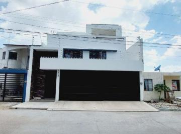Casa de 3 habitaciones, Tuxtla Gutiérrez · Casa en Venta en Fraccionamiento San Pedro Popular
