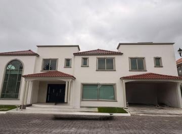 Casa en condominio de 4 habitaciones, Metepec · Casa Renta Providencia Dentro del Circuito, Cuatro Recámaras