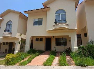 Casa en condominio de 3 habitaciones, Tlajomulco de Zúñiga · Casa en Venta en Alta California, Tlajomulco de Zúñiga, Jalisco