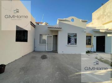 Casa · 90m² · 2 Recámaras · 2 Estacionamientos · Casa en Renta en Real del Valle Coto 16