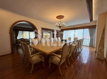 Casa de 7 habitaciones, Querétaro · Casa en Venta Frente Al Hípico con Acceso Al Campo de Golf en Juriquilla