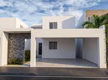 Casa de 3 habitaciones, Mérida · Renta Casa Amplia de 3 Recámaras en Real Montejo Mérida Zona Norte