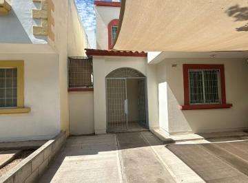 Casa de 2 habitaciones, Culiacán · Casa en Renta en Country del Rio - 2 Habitaciones