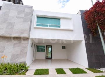 Foto 1 · Casa en Renta, Fracc. Bosque San Diego, Forjadores, San Pedro Cholula Puebla