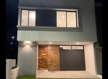 Casa en condominio de 3 habitaciones, El Marqués · ¡Promoción Especial de Mes! Casa en Venta en Capital Sur | Coto Mónaco 94 | con Bono Especial