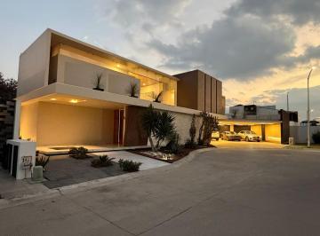 Casa de 4 habitaciones, Metepec · Casa en Venta en Metepec