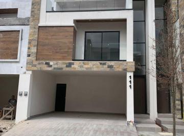 Casa de 3 habitaciones, Monterrey · Casa en Venta Fracc Tres Olmos, Zona Sur Monterrey, N. L.