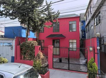 Casa de 3 habitaciones, Iztapalapa · Casa con 3 Recámaras en Venta en Mexicaltzingo