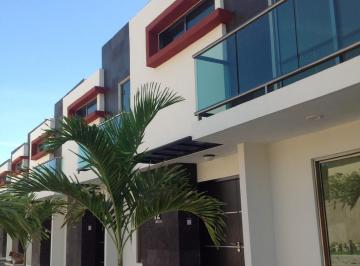 Casa de 2 habitaciones, Mérida · Townhouse en Renta en Benito Juárez Nte, Mérida
