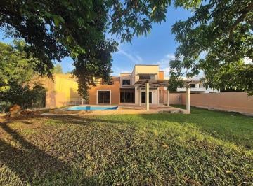 Casa de 4 habitaciones, Mérida · Casa en Renta en Merida F - 1177, 4 Rec. en Club de Golf La Ceiba $65,000