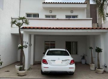 Casa de 3 habitaciones, León · Casa en Venta en Mayorazgo Corralejo