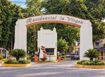 27ebf0120a534de8fcf62de24ad709c08c931b42fb47e9d4e91721665d80e2d4 · Casa en Condominio en Venta