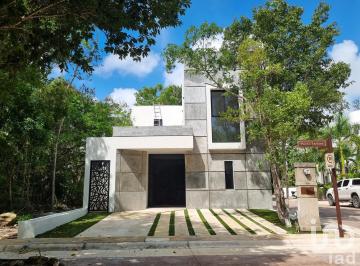 Casa · 164m² · 3 Recámaras · 2 Estacionamientos · Casa Obra Nueva en Residencial Puntavista, Puerto Morelos