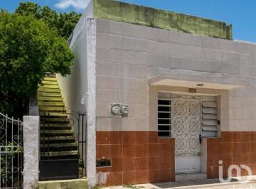 Casa · 176m² · 2 Recámaras · Casa en Renta en El Centro de Mérida, Yucatán, Zona Santiago