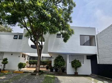 Casa · 222m² · 4 Recámaras · 4 Estacionamientos · Venta Casa en Olivar de Los Padres, Cdmx, 4 Recamaras, Jardin y 4 Estacionamientos