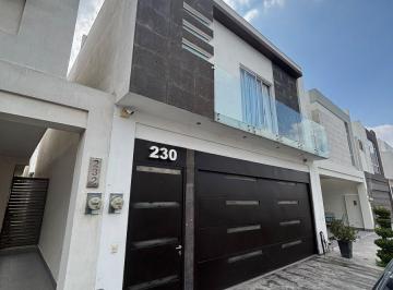 Casa de 3 habitaciones, General Escobedo · Casa en Venta en Privada del Canadá, Sector Ontario – General Escobedo, N. L.