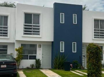 Casa de 3 habitaciones, Coronango · Casa de 90 m² con 3 Recámaras en Venta en San Francisco Ocotlán