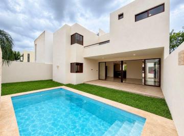 Casa en Venta de 4 habitaciones Parque Natura · Casa de 370 m² con 4 Recámaras en Venta en Parque Natura