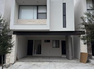 Casa de 3 habitaciones, Monterrey · Casa en Renta Col Montellan Zona Sur