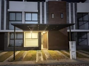 1 · Casa Amueblada en Renta en Malta Residencial, Cuautlancingo, Puebla