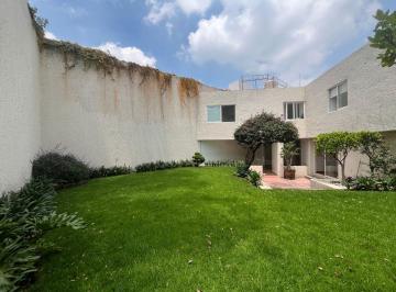 Casa de 3 habitaciones, Huixquilucan · Casa en Venta en La Herradura. Jardin