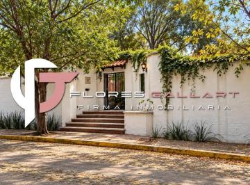 Casa · 420m² · 4 Recámaras · 6 Estacionamientos · Casa en Venta de un Piso en Residencial Campestre La Herradura Al Norte de La Ciudad