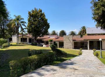 Casa de 3 habitaciones, Puebla · Hermosa Casa en Renta Ó Venta en Una Excelente Ubicación Colonia La Paz con un Amplio Jardín