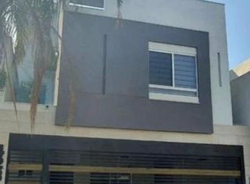 e4598950145d2c566e73dce13f8d66d1028949486d4b6653954e73e5c2dff972 · Casa en Venta Recidencial Puerta de Hierro Sector Lince Monterrey