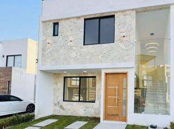 Casa en condominio de 3 habitaciones, San Mateo Atenco · Casa en Venta San Mateo Atenco Doble Altura