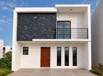 Casa de 3 habitaciones, El Marqués · Una Casa Que Enamora por Su Estilo - Taray Royal Club