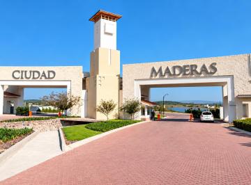 Terreno / Lote · 294m² · Terreno Residencial de 294.65 m² en Cd Maderas Sur II, Apaseo El Alto, Gto (Colindancia con Qro)
