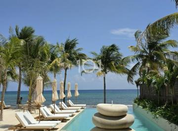 Departamento · 63m² · 1 Recámara · 1 Estacionamiento · Oportunidad Departamento en Playa del Carmen, Club de Playa Privado, 1 Habitación, Vista Panorámica