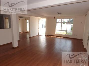 Casa · 447m² · 4 Recámaras · 3 Estacionamientos · Casa en Cuajimalpa