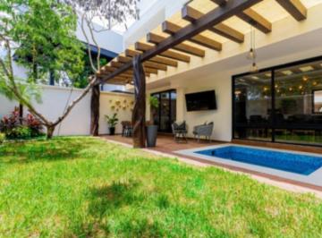 1 · Casa en Venta en Temozón Norte, Mérida