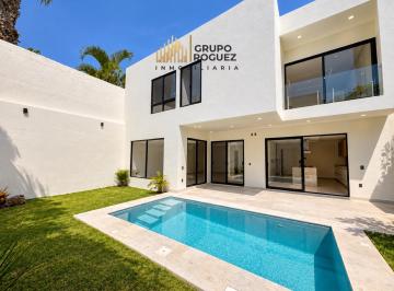 Casa · 309m² · 3 Recámaras · Casa - Fraccionamiento Jardines de Delicias